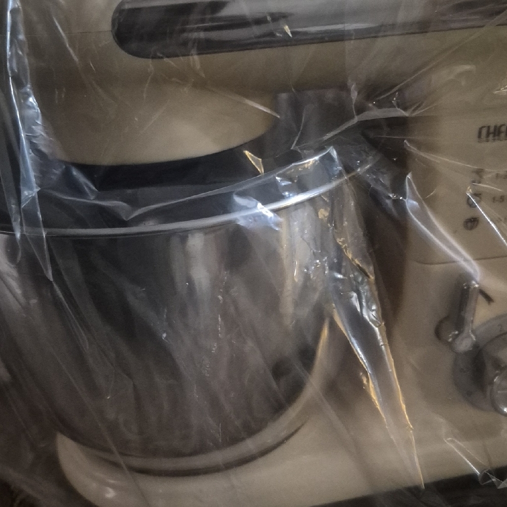 Mixer - Picture 4 of 12